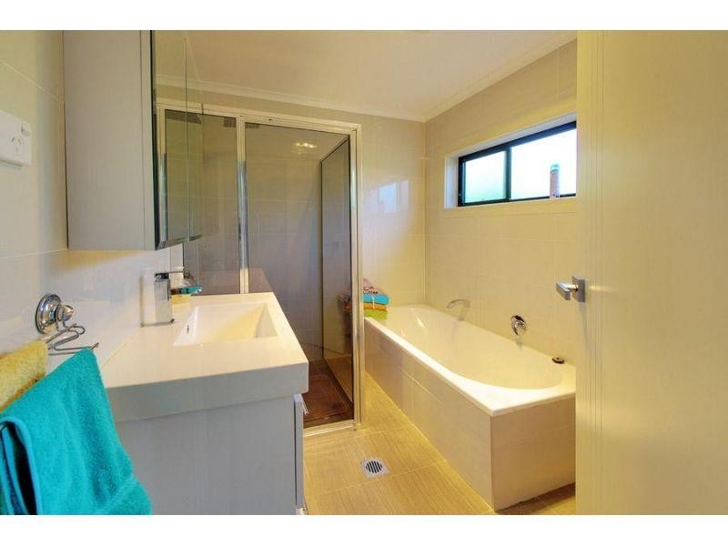 166 Bulli Road, Constitution Hill NSW 2145