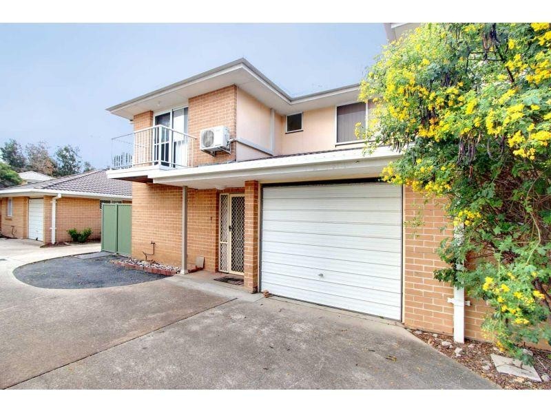 2/131 Toongabbie Road, Toongabbie NSW 2146