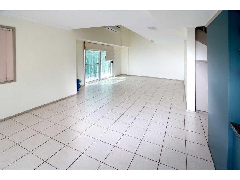 2/131 Toongabbie Road, Toongabbie NSW 2146