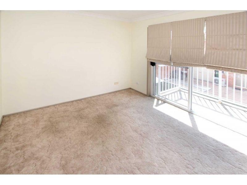 2/131 Toongabbie Road, Toongabbie NSW 2146