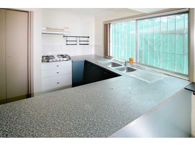 2/131 Toongabbie Road, Toongabbie NSW 2146