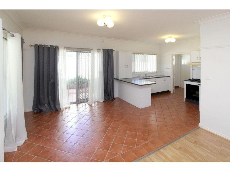 8/6-8 Gilba Road, Pendle Hill NSW 2145