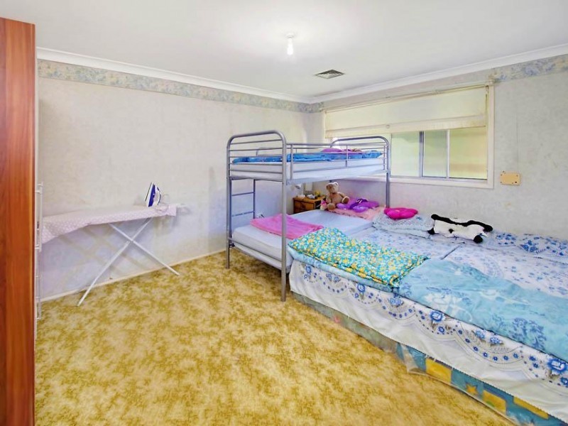 30 Bringelly Avenue, Pendle Hill NSW 2145