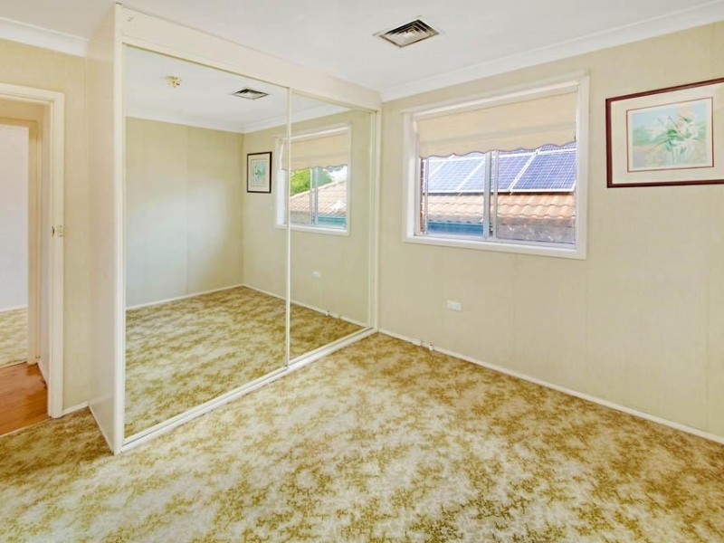 30 Bringelly Avenue, Pendle Hill NSW 2145