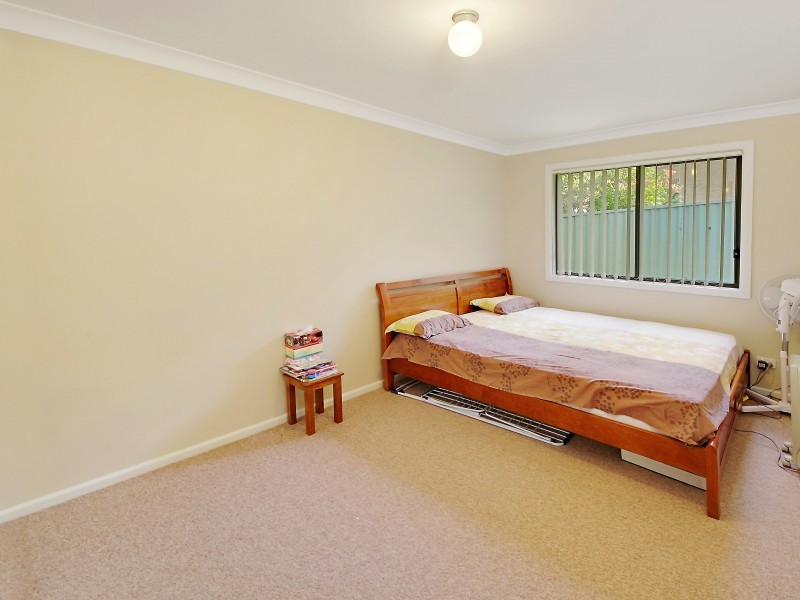 30 Bringelly Avenue, Pendle Hill NSW 2145