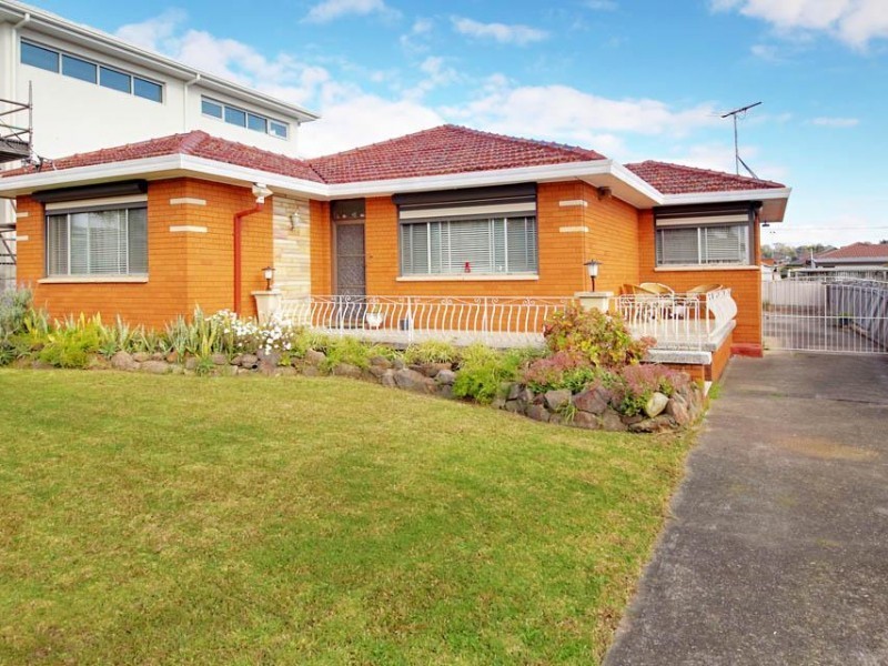 61 Braeside Road, Greystanes NSW 2145