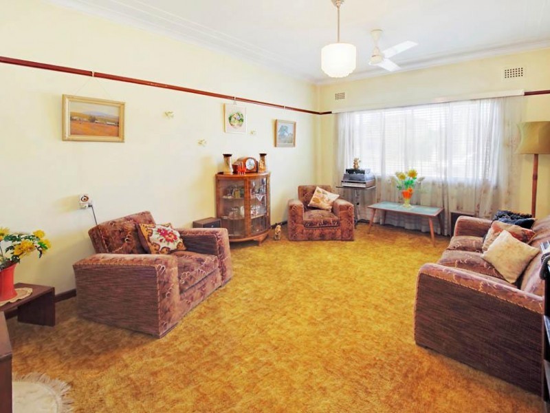 53 Mayfield Street, Wentworthville NSW 2145