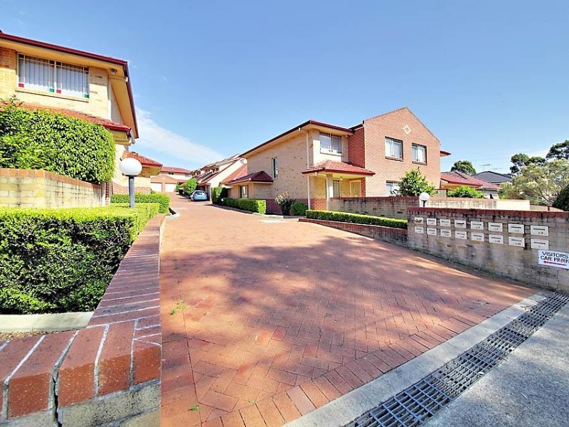 11/3-5 Chelmsford Road, South Wentworthville NSW 2145