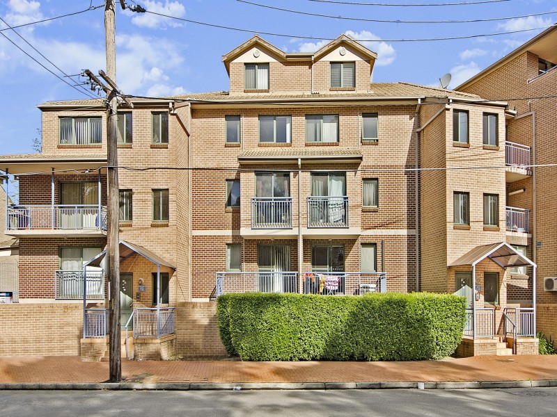 13/503 Wentworth Avenue, Toongabbie NSW 2146