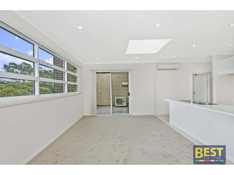 31/11-15  Peggy Street, Mays Hill NSW 2145