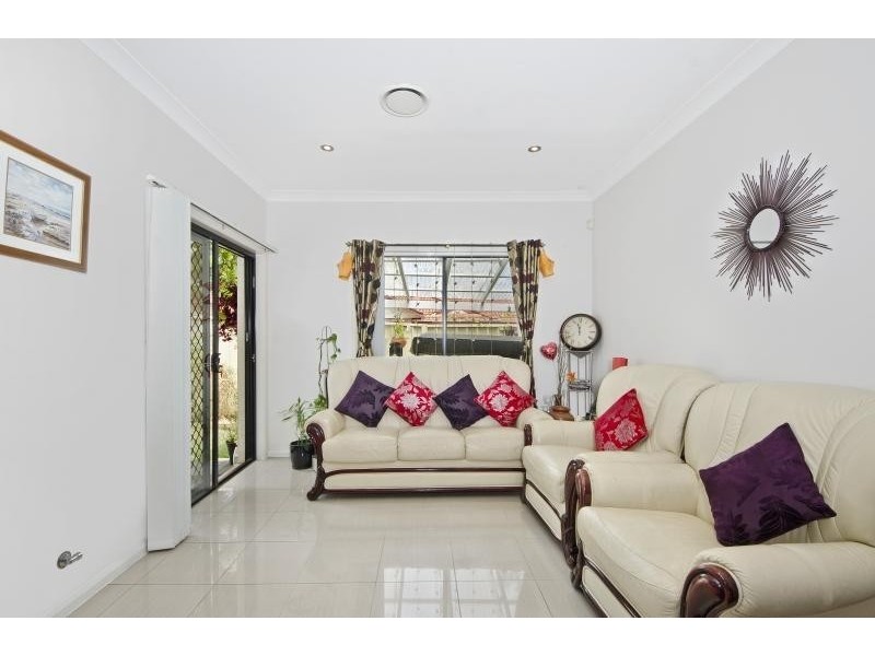 6/18-20 Girraween Road, Girraween NSW 2145