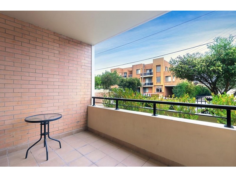 14/16-24 Lydbrook Street, Westmead NSW 2145