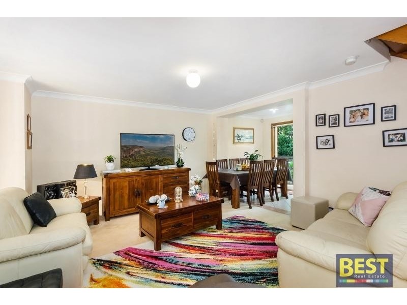 2/112-114 Targo Road, Girraween NSW 2145