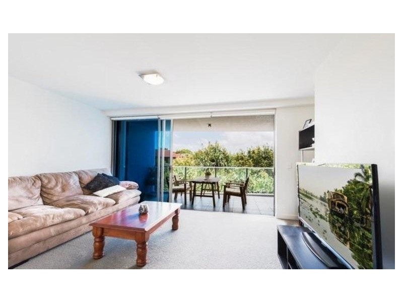 438 Marine Parade, Biggera Waters QLD 4216