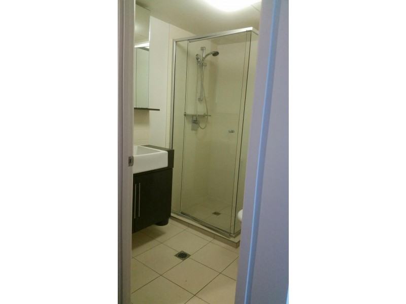 4/32 Stanley Street, Townsville City QLD 4810