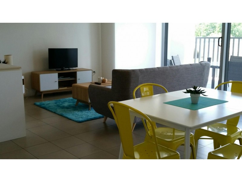 4/32 Stanley Street, Townsville City QLD 4810