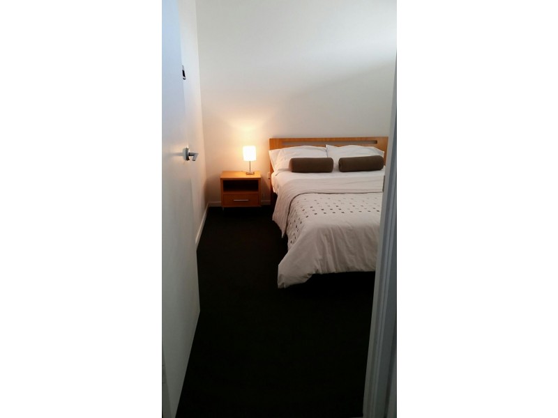 4/32 Stanley Street, Townsville City QLD 4810