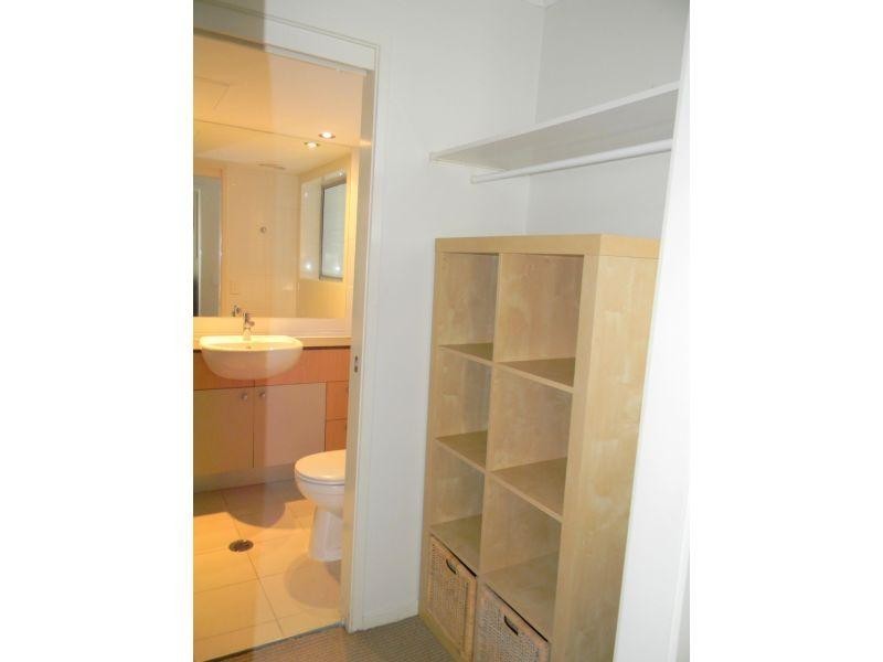 36/21 Cypress Avenue, Surfers Paradise QLD 4217