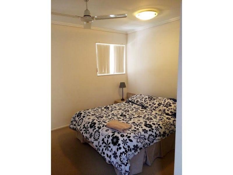 18 Manning Street, Milton QLD 4064