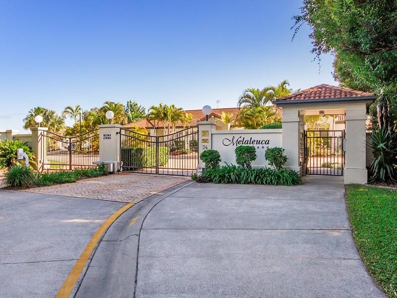 34 Albicore Street, Mermaid Waters QLD 4218