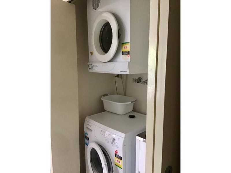 1025/18 Manning Street, Milton QLD 4064