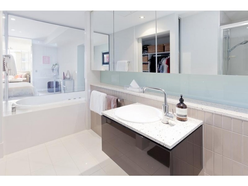 28/20 Newstead Terrace, Newstead QLD 4006