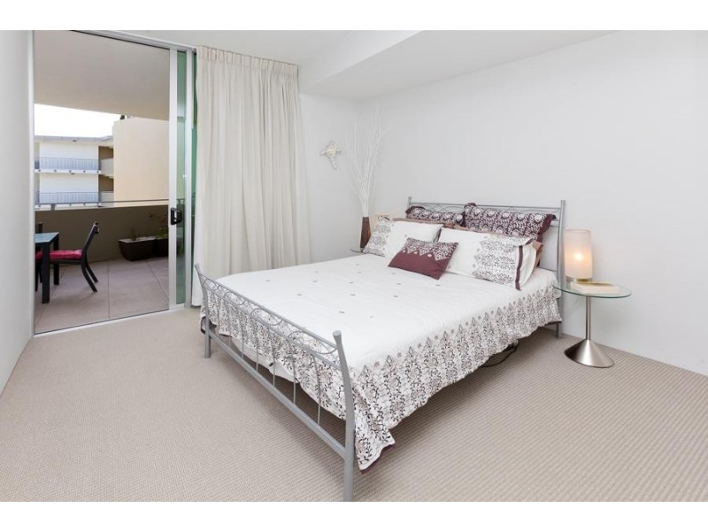 28/20 Newstead Terrace, Newstead QLD 4006