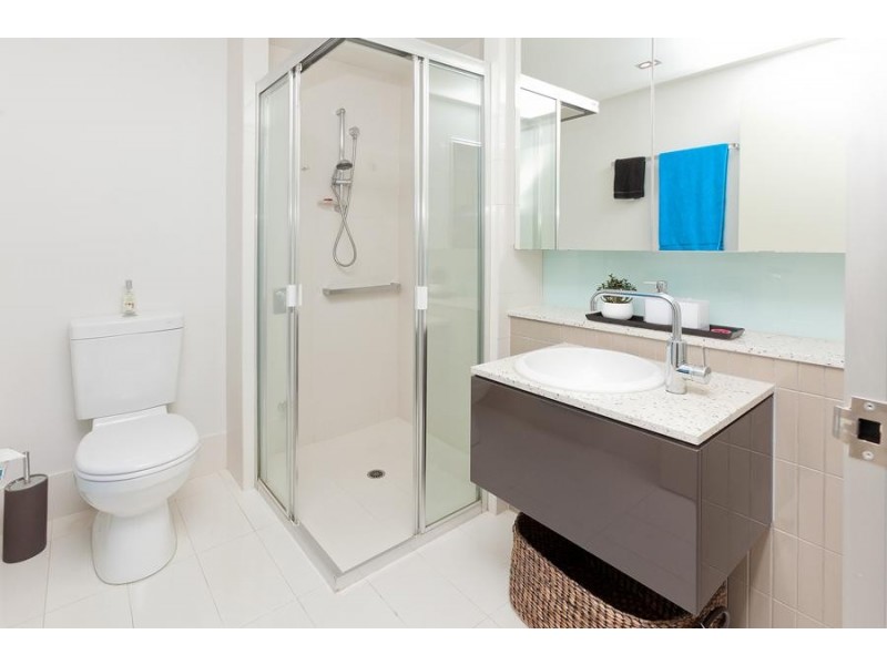 20 Newstead Terrace, Newstead QLD 4006