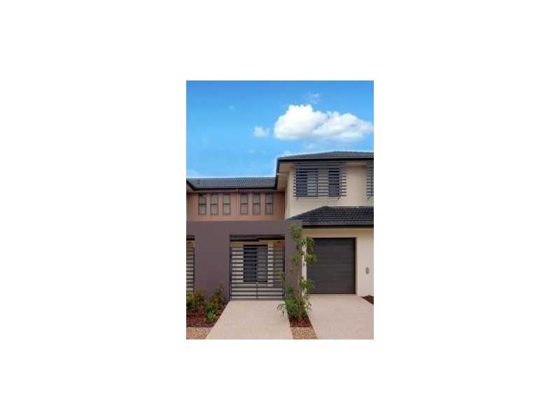 C/2 Catalina Way, Upper Coomera QLD 4209