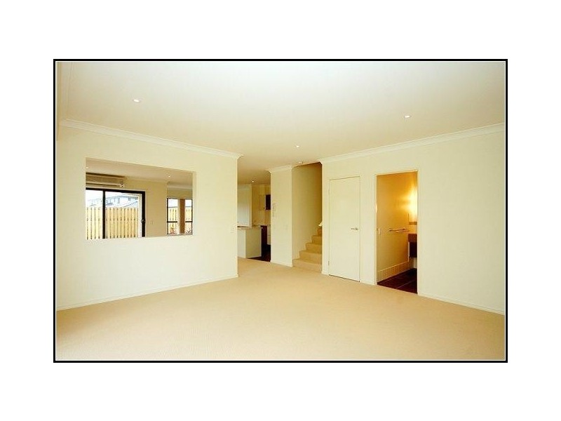 B/2 Catalina Way, Upper Coomera QLD 4209