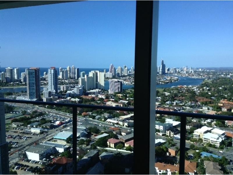 33104/9 Lawson Street, Southport QLD 4215