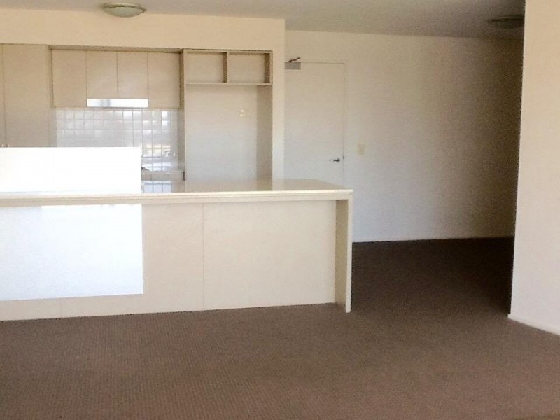 1073/18 Manning Street, Milton QLD 4064