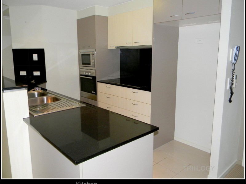 21 Cypress Avenue, Surfers Paradise QLD 4217