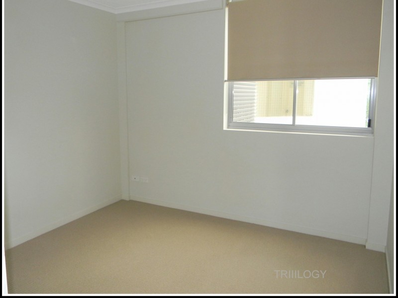 21 Cypress Avenue, Surfers Paradise QLD 4217