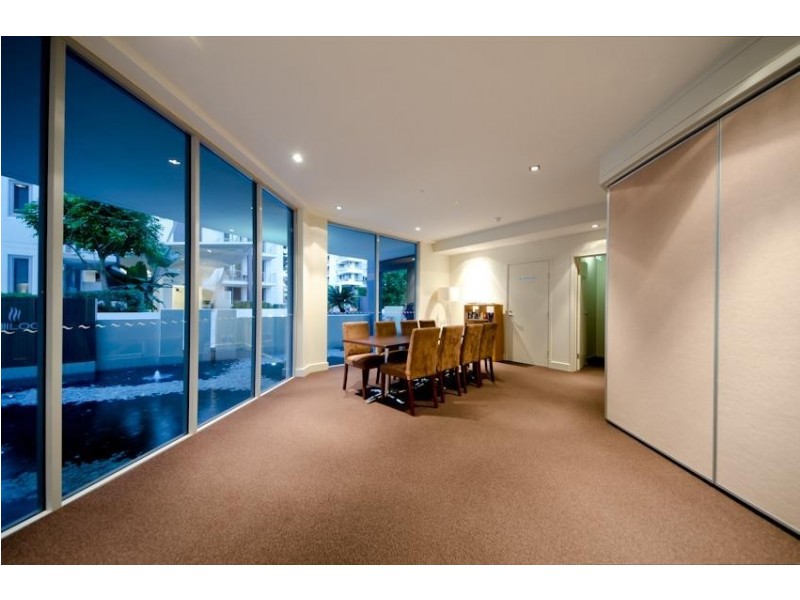 21 Cypress Avenue, Surfers Paradise QLD 4217