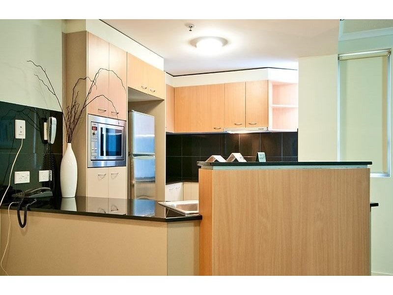 26/21 Cypress Avenue, Surfers Paradise QLD 4217