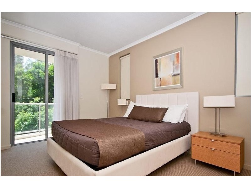 26/21 Cypress Avenue, Surfers Paradise QLD 4217