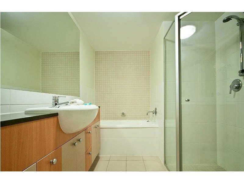 26/21 Cypress Avenue, Surfers Paradise QLD 4217