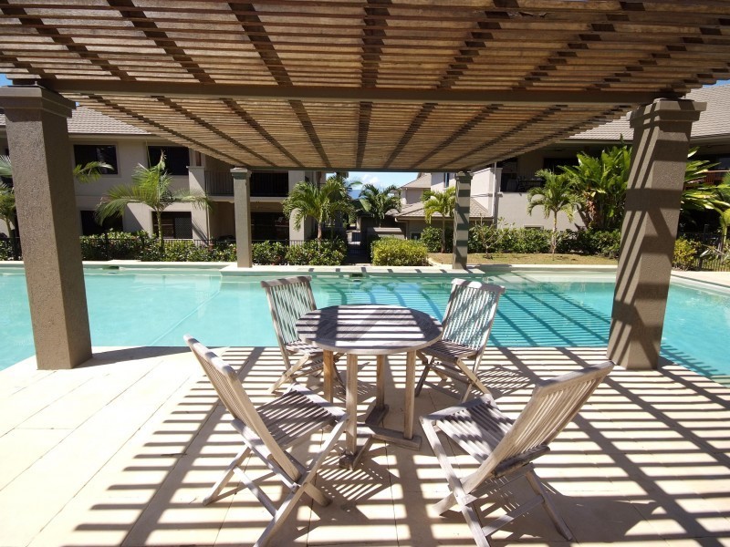62/1-15 Robson St, Mooroobool QLD 4870