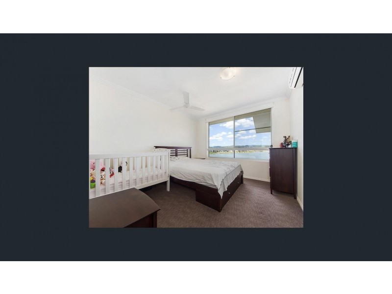 Apartment 38/1 Lakefront Crescent, Varsity Lakes QLD 4227