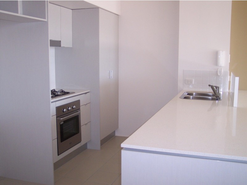 1042/18 Manning Street, Milton QLD 4064