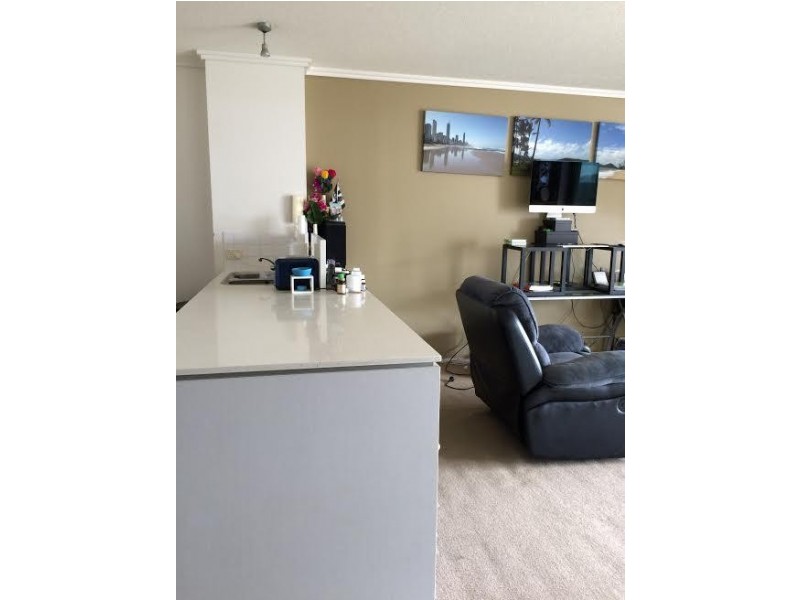 1042/18 Manning Street, Milton QLD 4064