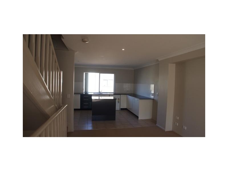 59 Mary Street, Kingston QLD 4114