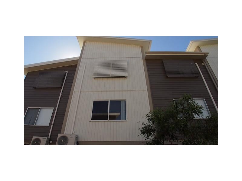 59 Mary Street, Kingston QLD 4114