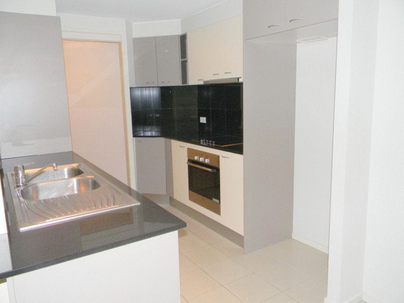 35/21 Cypress Avenue, Surfers Paradise QLD 4217