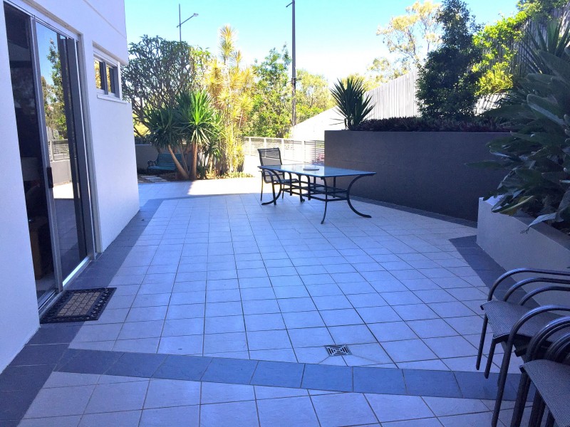 8 Dunmore Terrace, Auchenflower QLD 4066