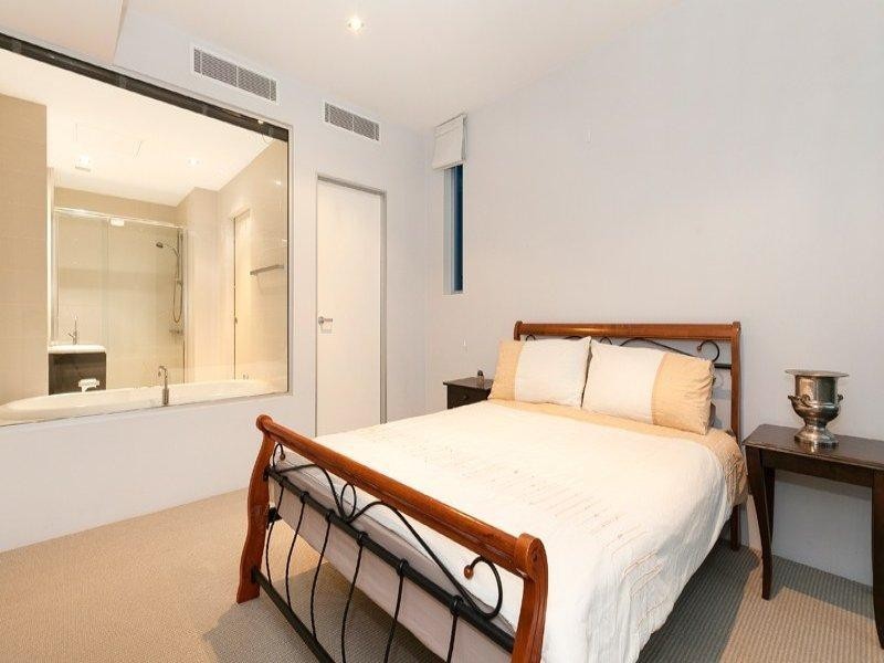 20 Newstead Terrace, Newstead QLD 4006