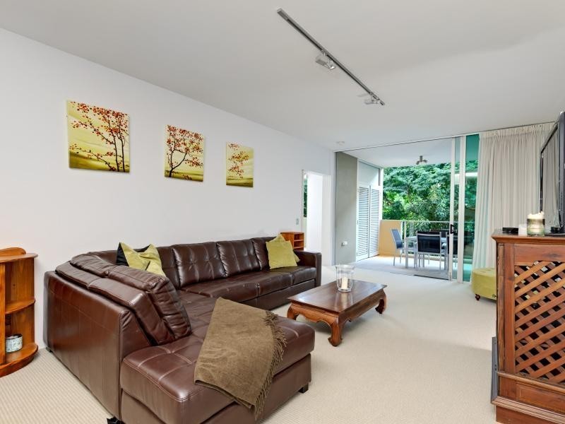 20 Newstead Terrace, Newstead QLD 4006