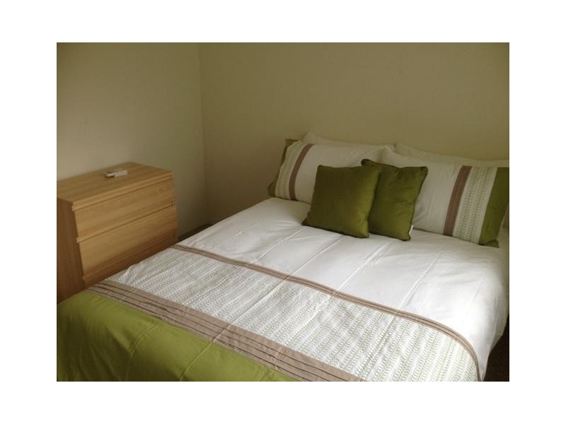 24 Lawson Street, Southport QLD 4215