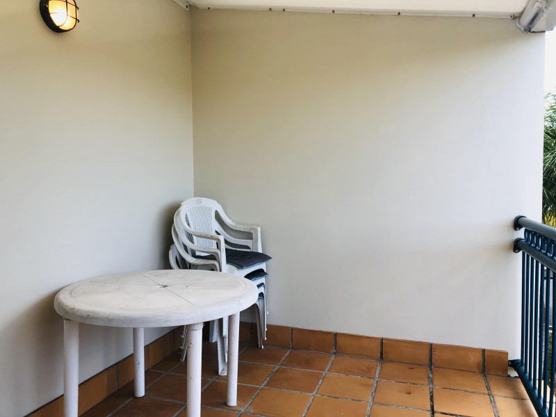 10-14 Purli Street, Chevron Island QLD 4217